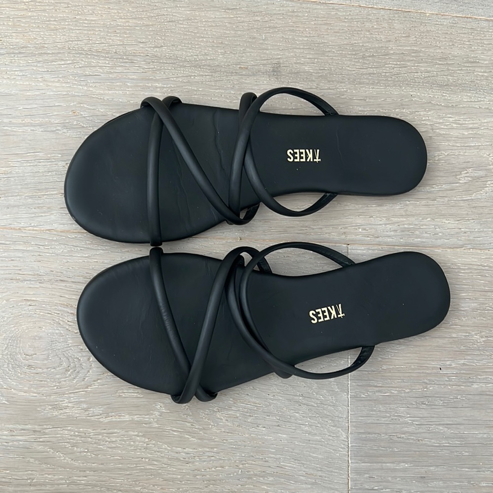 Black Tkees Sandals